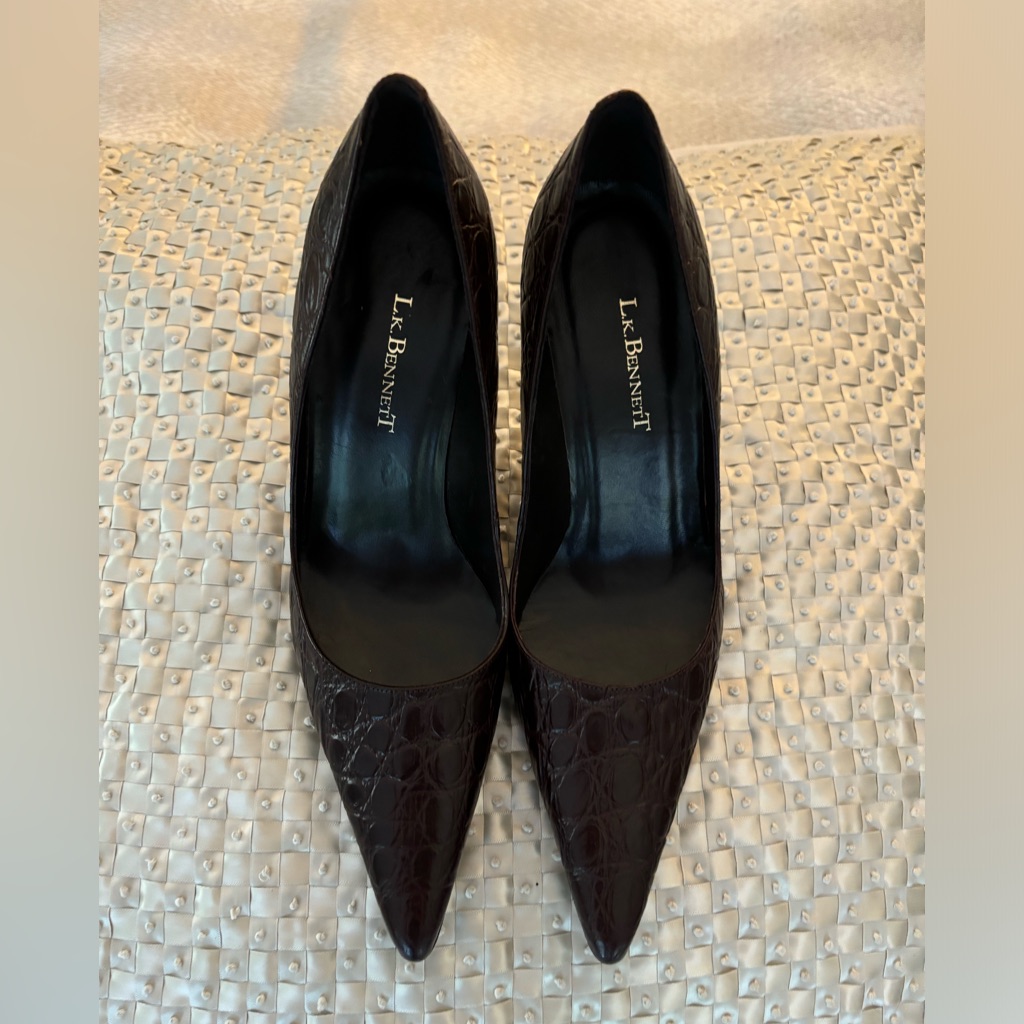 New With Box. Lk Bennett Brown Leather Croc Effect Pumps Eu39